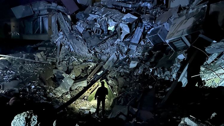 Die russische Armee hat in der Nacht zwei ballistische Raketen auf die Industriestadt Krywyj Rih abgefeuert.