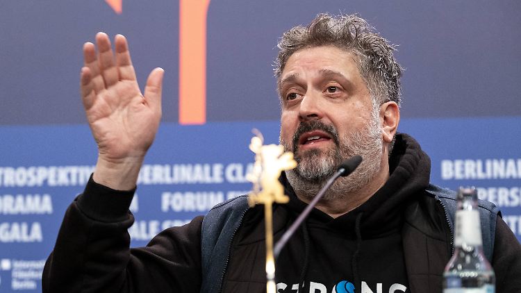 Regisseur Aaron Kaufman während der Pressekonferenz zum Film "Superpower" anlässlich der 73. Internationalen Filmfestspiele Berlin. 