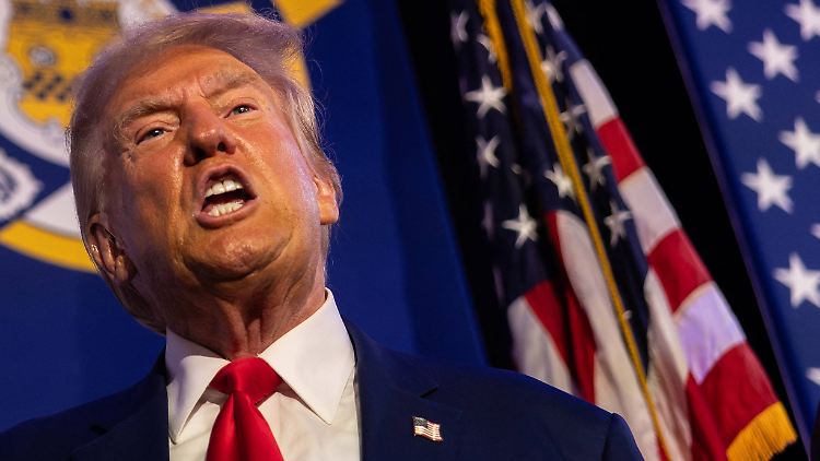 Donald Trump bereitet sich auf eine mögliche zweite Präsidentschaft vor.