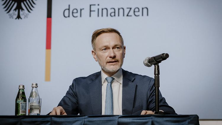 Das Bundesfinanzministerium unter Lindner steigerte im vergangenen Jahr seine Ausgaben für externe Berater deutlich.