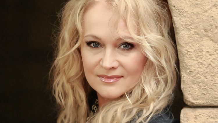 Das Mädchen mit der Gitarre, das 1982 den ESC gewann, ist 60: Nicole.