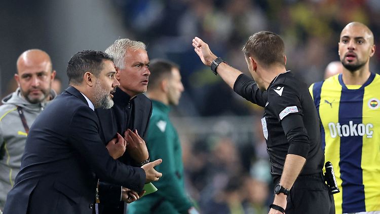 "Hier entlang, Herr Mourinho!"