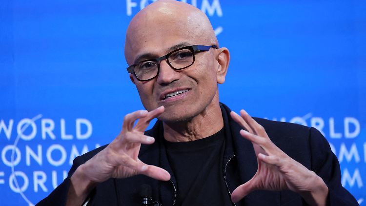 Microsoft-Chef Satya Nadella verzichtete auf einen Teil seiner Barvergütung. 