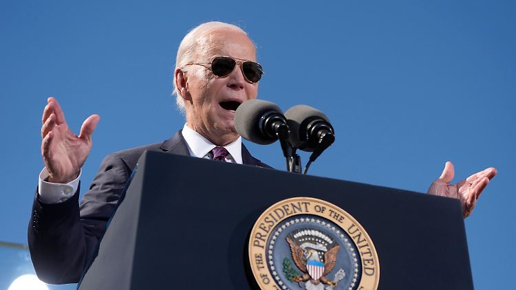 "Die in diesen Einrichtungen erlittenen Traumata lassen unserem Gewissen bis heute keine Ruhe", so Biden.