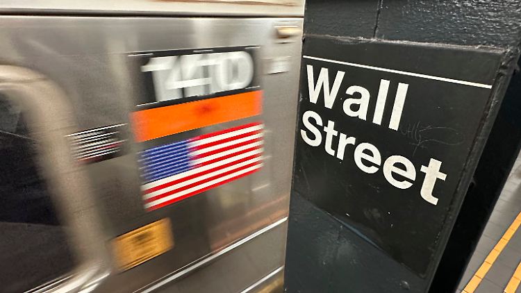 Die Anleger sind knapp zwei Wochen vor der US-Wahl nervös. 