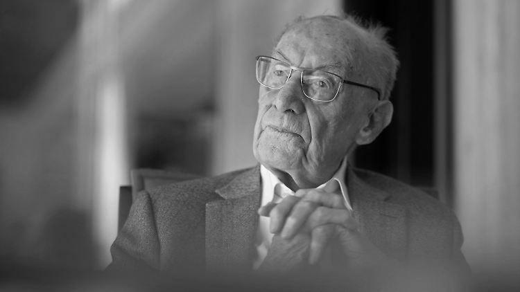 Edzard Reuter war von 1987 bis 1995 Vorstandsvorsitzender der Daimler-Benz AG.