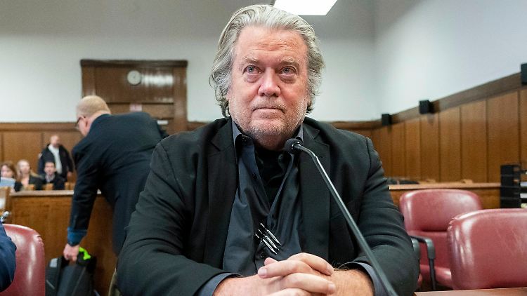 Ex-Trump-Berater Steve Bannon bezeichnete die Vorwürfe gegen sich als politisch motiviert.