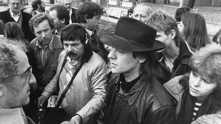 Udo Lindenberg bei seinem Besuch in Ost-Berlin 1983.