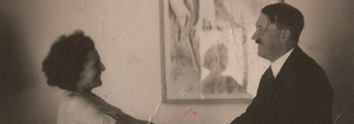 05_ONLINE_VERWENDUNG_05_riefenstahl_in-max-600-pixel-veroeffentlichbar-hitler_begruessung_riefenstahl_115587.jpg