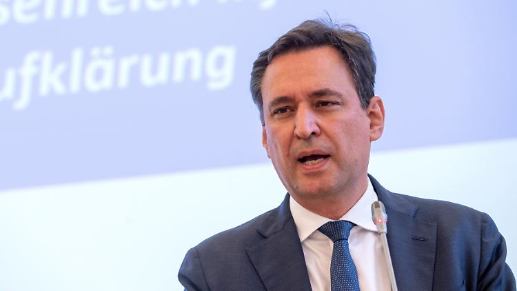 Justizminister Eisenreich gab zu, dass sein Ministerium die Dimension der Vorwürfe vielleicht unterschätzt habe.
