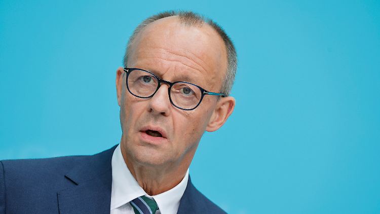 Die CDU von Friedrich Merz kommt in Umfragen derzeit auf 32 Prozent - die FDP auf 4 Prozent. Sollte es bald Neuwahlen geben, würde so keine Koalition zwischen beiden Parteien zustandekommen.