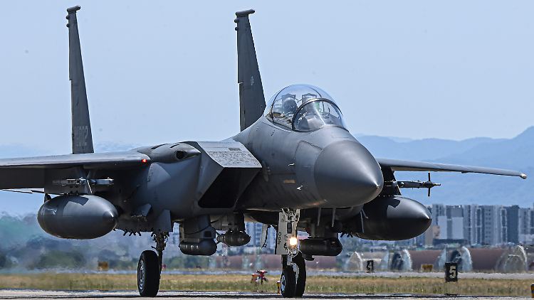 Bei dem jüngsten Manöver von Südkorea, den USA sowie Japan war auch ein Kampfjet vom Typ F-15K beteiligt. (Archivbild)