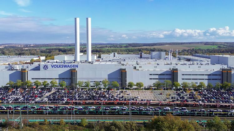 Der VW-Betriebsratschefin zufolge ist jedes Volkswagen-Werk in Gefahr. (Im Bild der Standort Zwickau)