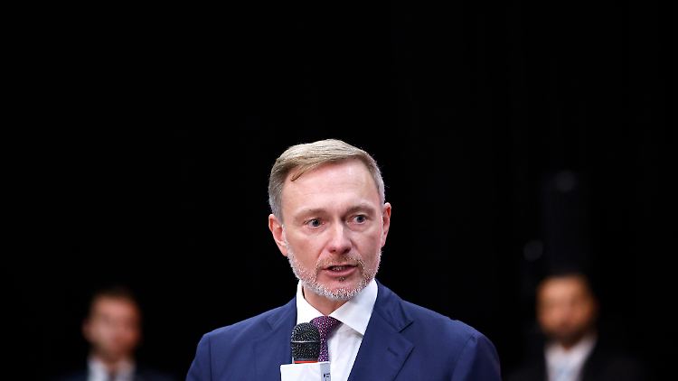 Aus der eigenen Koalition gibt es vor allem Kritik für das Papier von Christian Lindner.