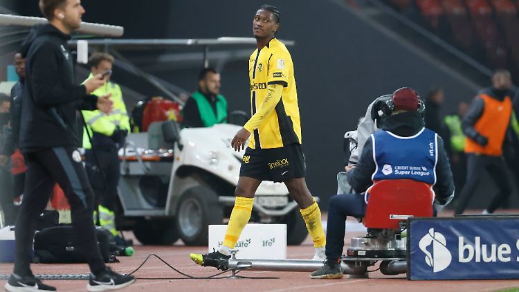 Monteiro hatte vorzeitig Feierabend und wird demnächst erst einmal zuschauen müssen.