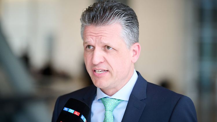 Thorsten Frei sagt, seine Union stellt sich auf Neuwahlen ein.