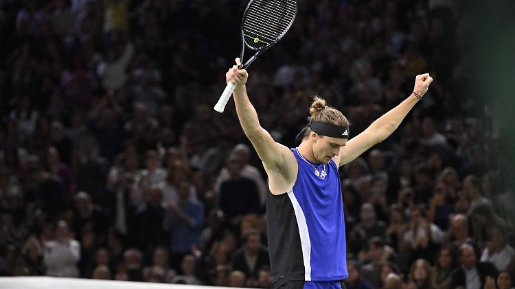 Zverev ist der zweite deutsche Sieger in Paris nach Boris Becker.