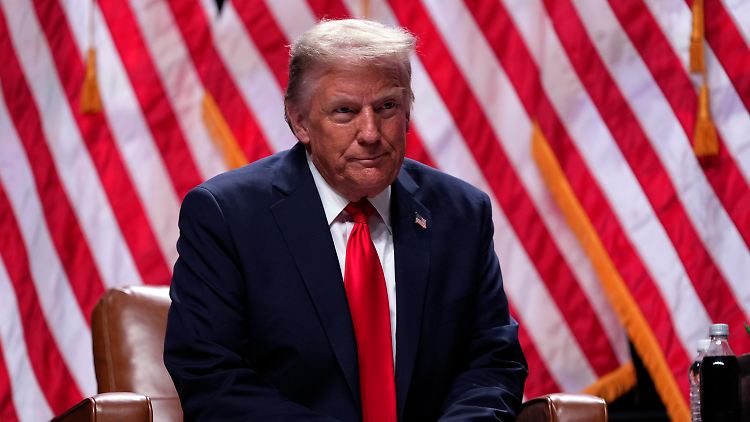 Vor der Präsidentschaftswahl sorgen sich die Demokraten, dass Donald Trump das Ergebnis erneut anfechten wird.