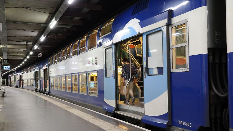 Die Tat ereignete sich in einem Zug im Bahnhof von Ozoir-la-Ferrière, rund 30 Kilometer östlich von Paris. (Symbolbild)