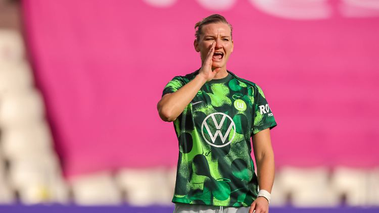 Alex Popp macht beim VfL weiter die Ansagen.