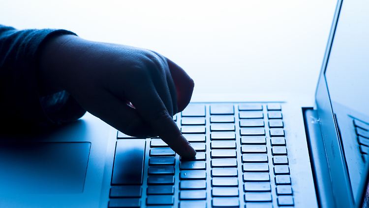 Um Sicherheitslücken in IT-Systemen zu finden und dann zu schließen, ist das Eindringen in diese Systeme oft unumgänglich.