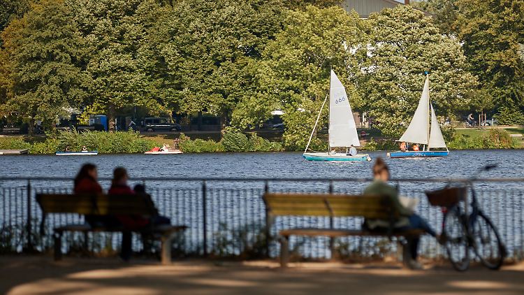 In Hamburg leben laut dem "Glücksatlas 2024" die glücklichsten Menschen. 