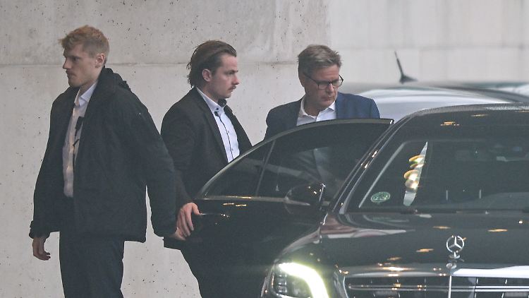 Vor dem Koalitionsausschuss am Mittwoch ist es erneut zu einem Dreier-Treffen mit Robert Habeck gekommen.