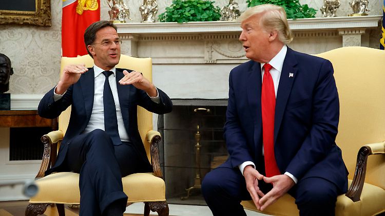 Rutte 2019 als niederländischer Ministerpräsident mit dem damaligen US-Präsidenten Trump.