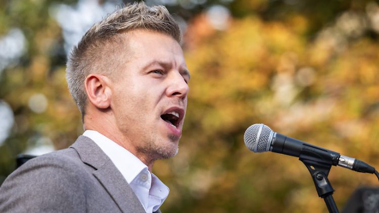Magyar tritt erst seit Jahresbeginn als Herausforderer Orbans auf.