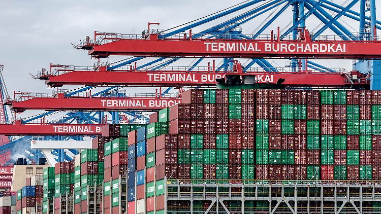Drei Verbände sind sich einig: Für den deutschen Export bedeutet Trumps Sieg nichts Gutes.