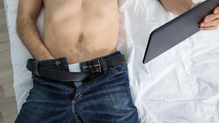 Bei der Internet-Challenge No Nut November sollen die vorwiegend männlichen Teilnehmer den ganzen Monat lang verzichten: auf Masturbation, aufs Ejakulieren oder auf Sex generell, je nach Auslegung und Sichtweise.
