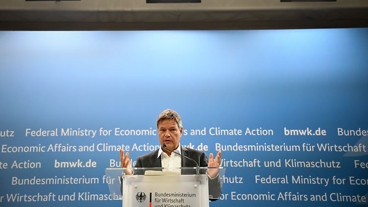 Vizekanzler Robert Habeck will optimistisch in die politische Zukunft Deutschlands blicken.