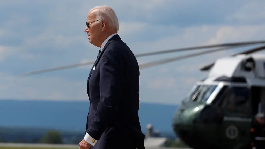 2023-08-17T191849Z-1575499409-RC2VP2AJ54G5-RTRMADP-3-USA-BIDEN