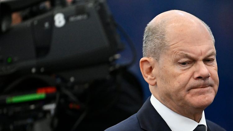 Zwischen Ampel-Bruch und EU-Gipfel fand Kanzler Scholz noch Zeit für einen Brief an die Genossen.