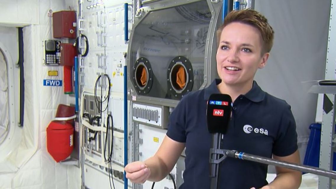 amelie schönenwald esa astronautin.JPG