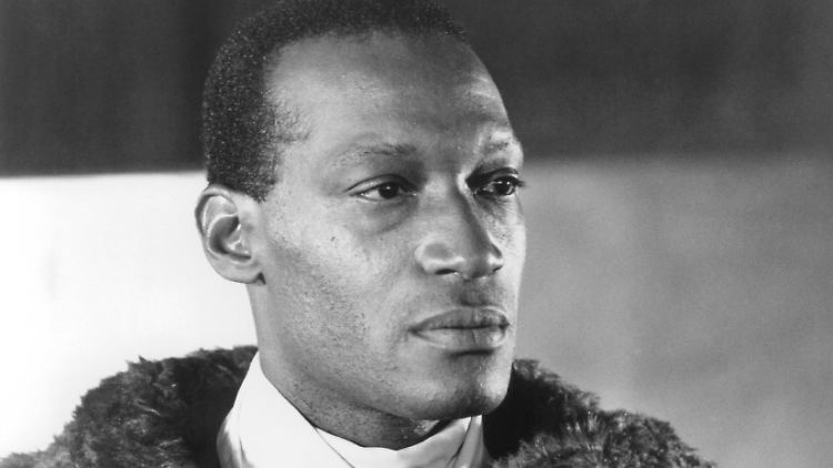 Spielte in 200 Filmen mit, wird aber vor allem aufgrund seiner Paraderolle als Candyman in Erinnerung bleiben: Tony Todd. 