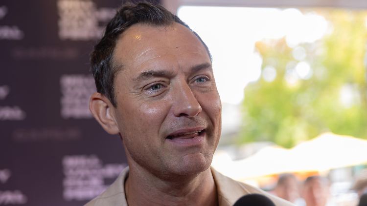 Jude Law gibt Einblicke in seine berufliche "Bucket List".
