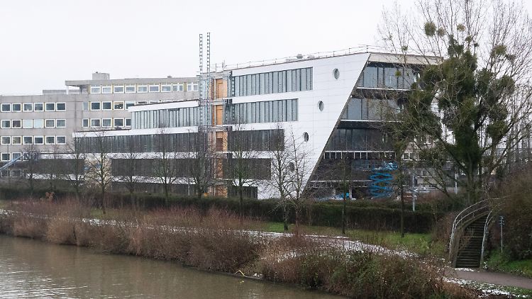 Blick auf einen Neubau des Verfassungsschutzes in Niedersachsen. 