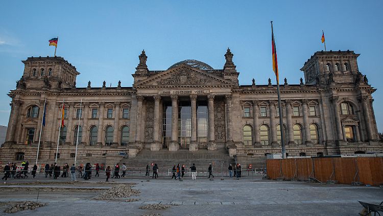 Nach dem Ampel-Aus gilt für die Parteien, eine neue Mehrheit im Bundestag zu finden.