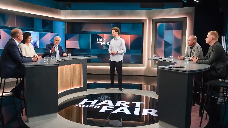 Die Gäste von Louis Klamroth bei "Hart aber Fair" scheinen auch nicht zu wissen, wie ein Neuanfang gehen soll.