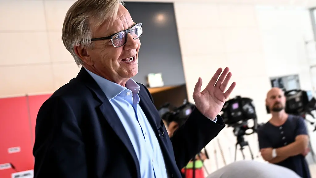 Dietmar-Bartsch-ehemaliger-Fraktionsvorsitzender-der-Partei-Die-Linke
