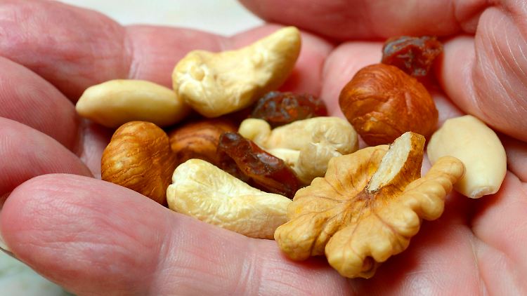 30 Gramm Nüsse am Tag reichen völlig aus, um gesundheitliche Effekte zu erzielen. 