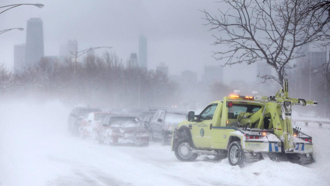 1296687320067-APTOPIX_Winter_Weather_ILKS210.jpg2367773007366513178.jpg