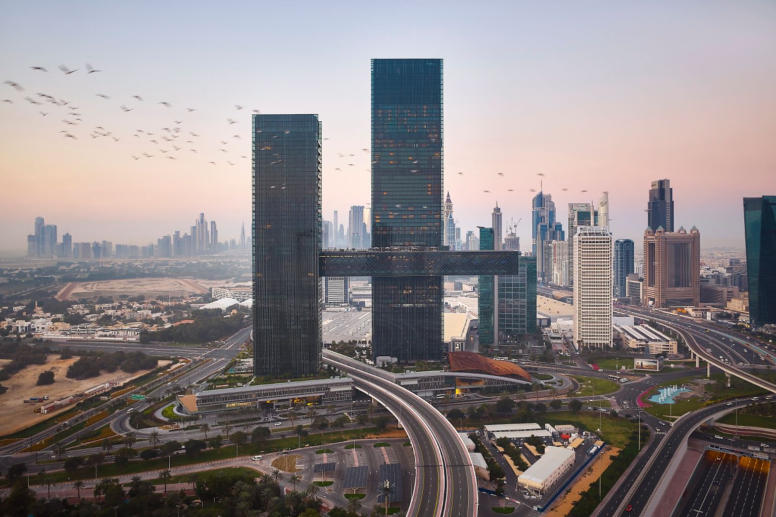 Alle zwei Jahre wird in Frankfurt am Main der "Internationale Hochhauspreis" verliehen (im Bild: der nominierte "One Za’abeel Tower" in Dubai). Jetzt war es wieder so weit und gewonnen hat ...