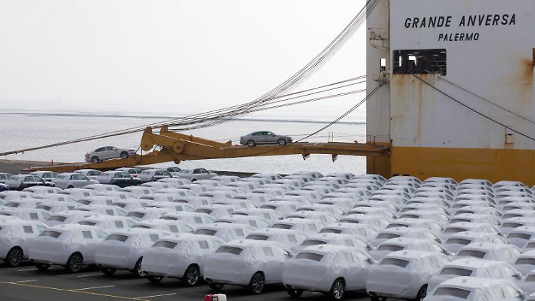 Die deutschen Autohersteller exportieren jährlich Hunderttausende Neuwagen in die USA.