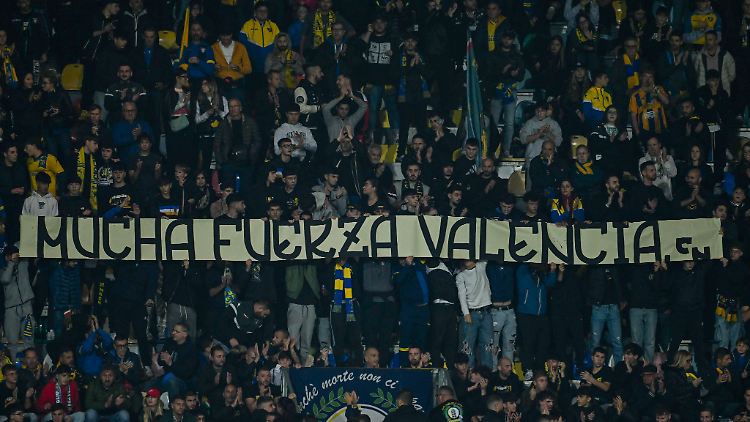 Valencia bekam große Solidarität auch von gegnerischen Fans.