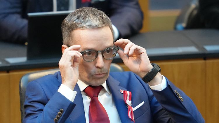 Die FPÖ bezeichnet die Ermittlungen der Wiener Korruptionsstaatsanwaltschaft als "politisches Manöver".