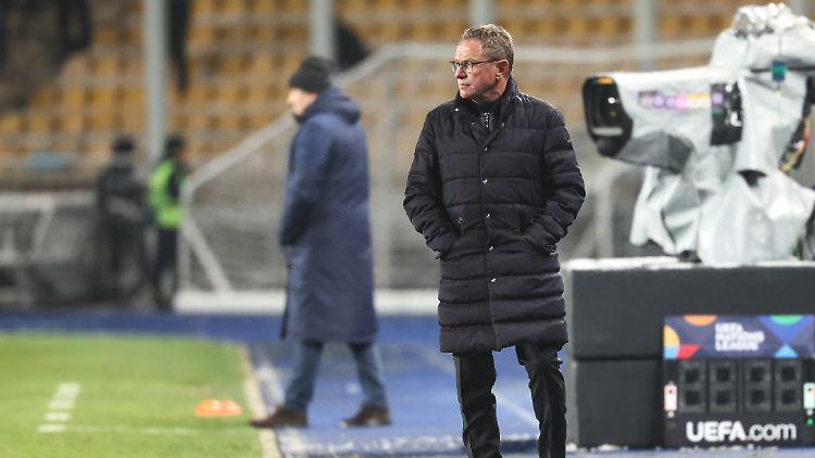 Ralf Rangnick erlebte einen entspannten Fußballabend in Kasachstan.