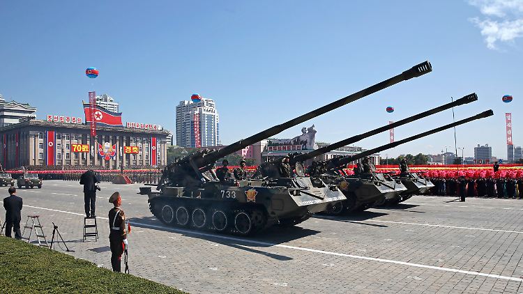 Nordkorea präsentiert seine Artillerie auch auf Militärparaden. 