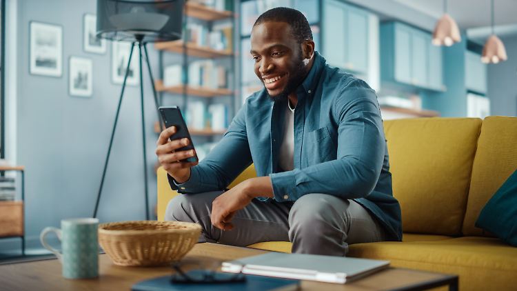 Bei Klarmobil gibt es gut ausgestattete Telekom-Flats zum Black-Week-Preis.